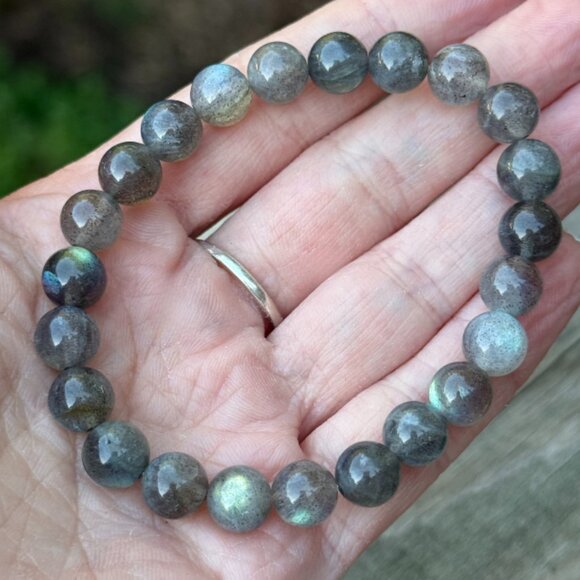 Natural Labradorite Gemstone Beaded Bracelet - Handmade 8mm Reiki Jewelry - Picture 5 of 6